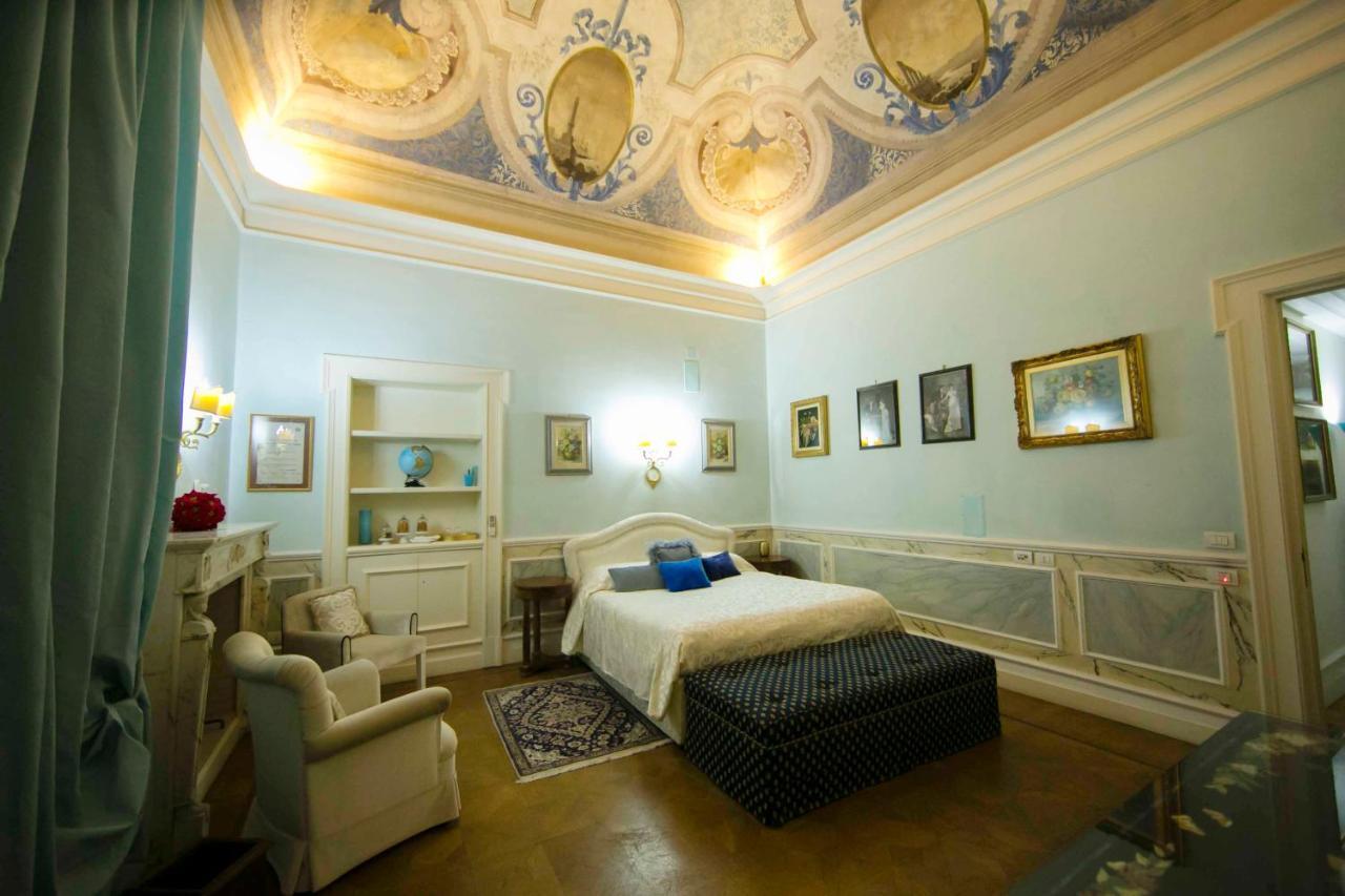 Frühstückspension Le Suites Di Jo - Central Station Bari