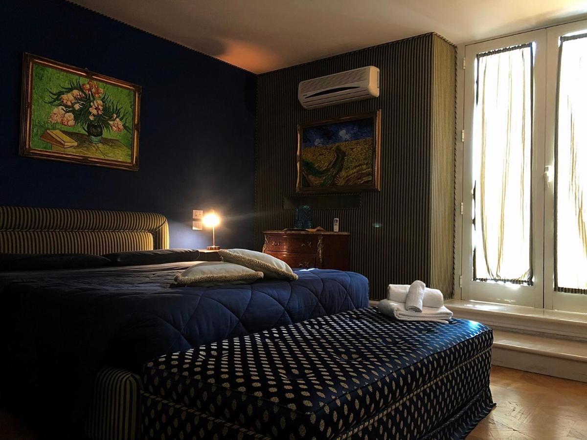 Frühstückspension Le Suites Di Jo - Central Station Bari