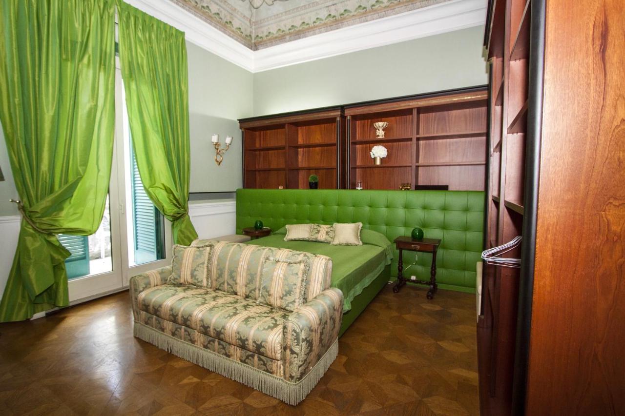Frühstückspension Le Suites Di Jo - Central Station Bari
