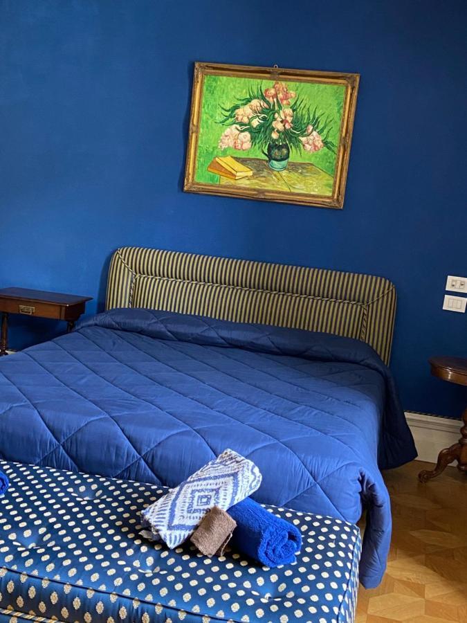 Le Suites Di Jo - Central Station Frühstückspension Bari